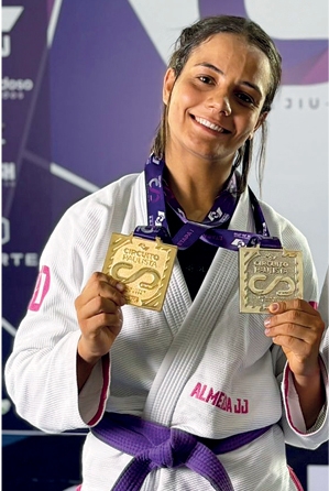 ATLETA LOCAL FATURA MAIS DOIS TÍTULOS, EM CURITIBA E SÃO PAULO