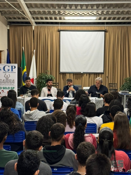 O MAIS TRADICIONAL EVENTO CULTURAL DA CIDADE DEBATEU SOBRE A LEI DE COTAS