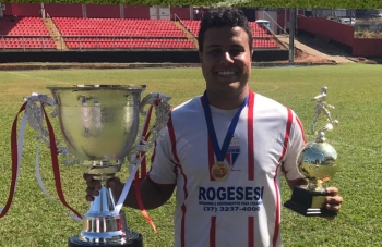 

GOL DE PLACA