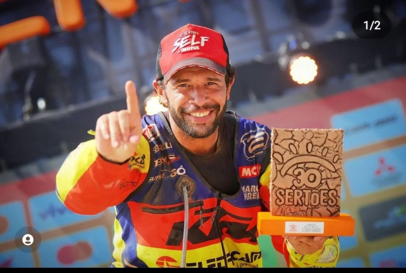 

GOL DE PLACA
